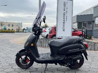 dommages scooters Sym  Fiddle II 2018/1