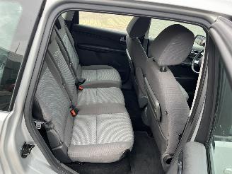 Ford Focus C-Max 1.6-16V Trend picture 10