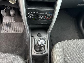 Peugeot 207 1.4 VTi Urban Move picture 21