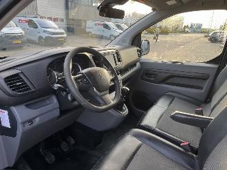 Peugeot Expert 227S 2.0 BlueHDI 150 Premium Pack picture 13