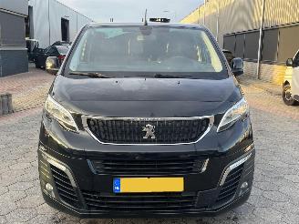 Peugeot Expert 227S 2.0 BlueHDI 150 Premium Pack picture 2