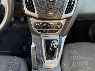 Ford Focus Wagon 1.6 TDCI ECOnetic Lease Titanium picture 21