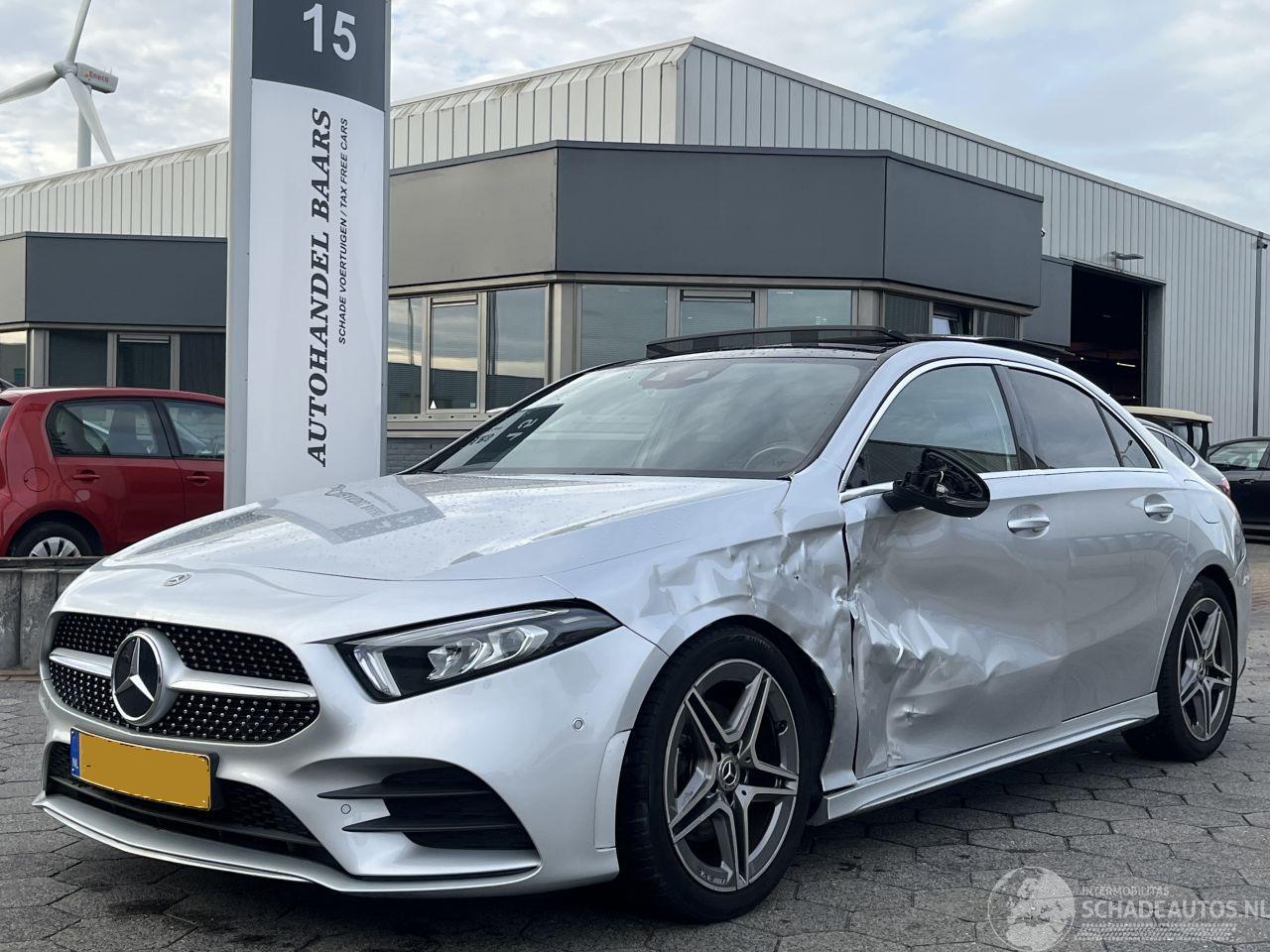 Mercedes A-klasse 180 Business Solution AMG AUTOMAAT PANO
