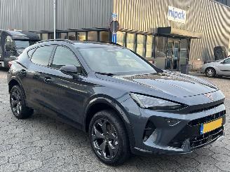 Voiture accidenté Cupra Formentor 1.5 TSI e-Hybrid Business 2025/8