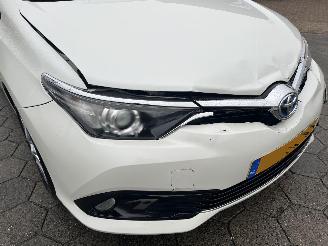 Toyota Auris 1.8 Hybrid Trend picture 10