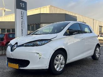 Coche accidentado Renault Zoé R90 Life 41 kWh 2018/6