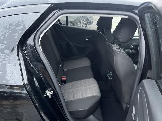 Opel Corsa 1.2 Edition picture 10