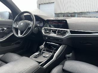 BMW 3-serie 330e eDrive Edition picture 13