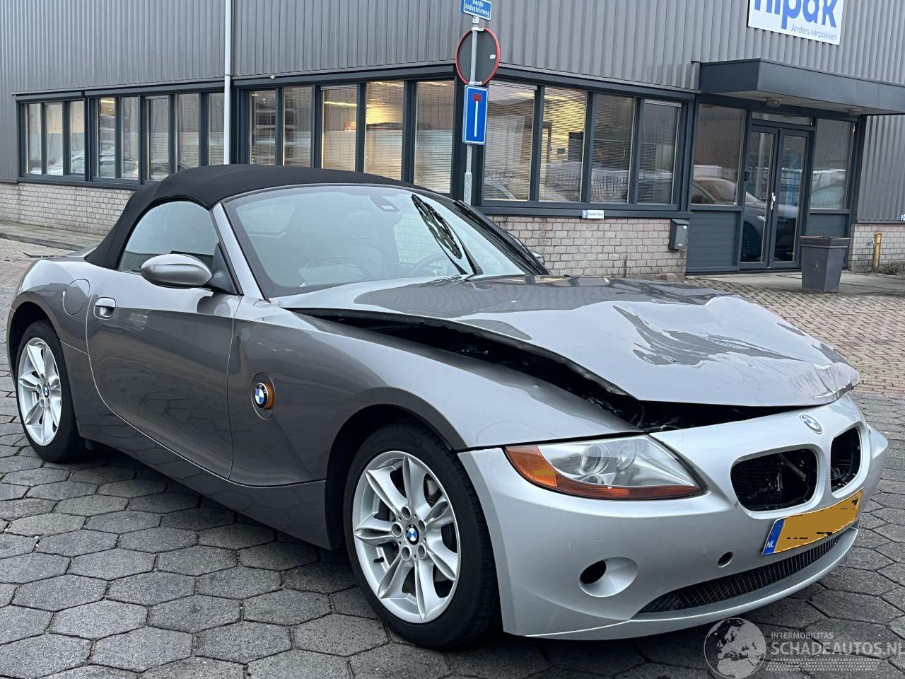 BMW Z4 Roadster 2.2i