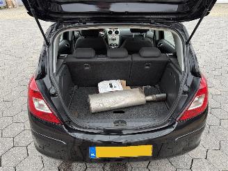 Opel Corsa 1.2-16V Essentia picture 14