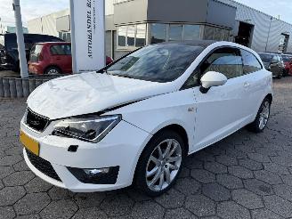 krockskadad bil auto Seat Ibiza SC 1.2 TSI FR 2012/12