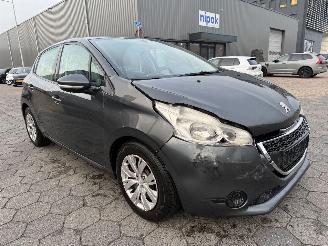 Peugeot 208 1.4 VTi Active picture 3