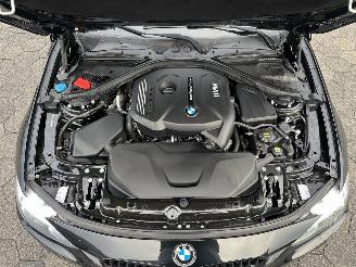 BMW 3-serie 320i Edition M Sport Shadow Executive picture 7