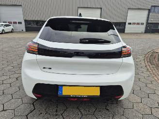 Peugeot 208 1.2 PureTech 100 Allure picture 5