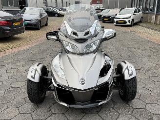 Can-Am  Tour Spyder picture 2