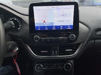 Ford Puma 1.0 EcoBoost Hybrid Titanium X picture 21