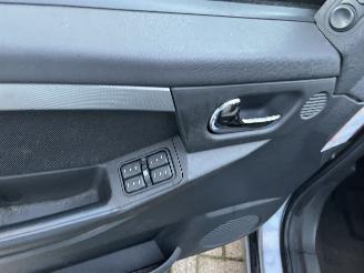 Opel Meriva 1.6-16V Cosmo AUTOMAAT picture 12