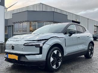 Auto incidentate Volvo EX30 Single Motor Plus 51 kWh 2024/4