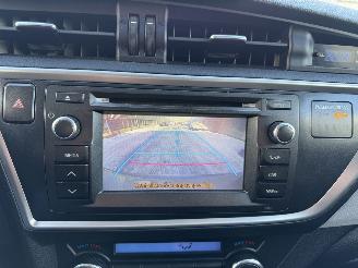 Toyota Auris 1.8 Hybrid Executive picture 22