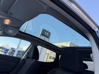 Nissan Qashqai 1.2 N-Connecta picture 14