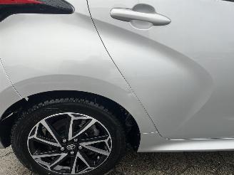 Toyota Yaris 1.5 Hybrid Dynamic picture 11