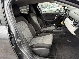 Renault Clio TCe 90 Evolution picture 14