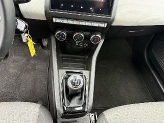 Renault Clio TCe 90 Evolution picture 18