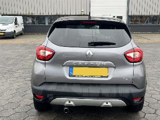 Renault Captur 0.9 TCe Dynamique picture 5