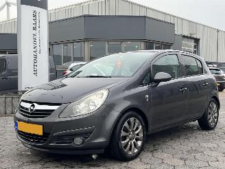 Damaged car Opel Corsa 1.2-16V \'111\' Edition 2011/2