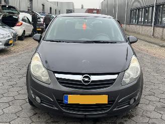 Opel Corsa 1.2-16V \'111\' Edition picture 2