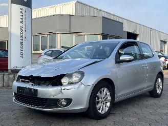 krockskadad bil auto Volkswagen Golf 1.4 TSI Highline 2010/3