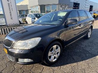 Auto incidentate Skoda Octavia Combi 1.4 TSI Elegance Business Line AUTOMAAT 2010/2