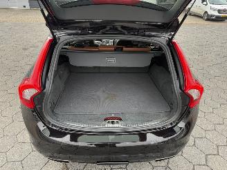 Volvo V-60 2.4 D6 AWD Plug-In Hybrid Summum picture 13