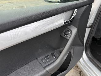 Skoda Octavia 1.2 TSI Greentech Ambition Businessline picture 9