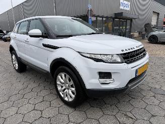 Damaged car Land Rover Range Rover Evoque 2.2 eD4 2WD Pure Business Edition 2015/3