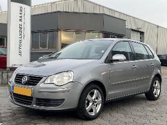 Vaurioauto  passenger cars Volkswagen Polo 1.2-12V Optive 2006/12