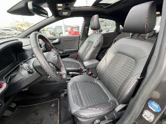 Ford Puma 1.0 EcoBoost Hybrid ST-Line Vignale picture 16