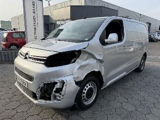 krockskadad bil bedrijf Citroën Jumpy 2.0 BlueHDI 120 Club M S&S 2016/10