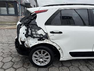 Kia Niro 1.6 GDi Hybrid DynamicLine picture 5