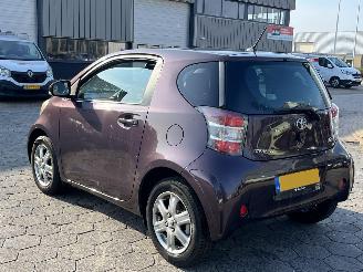 Toyota iQ 1.0 VVTi Aspiration picture 6