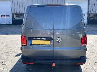 Volkswagen Transporter 2.0 TDI L2H3 28 picture 5