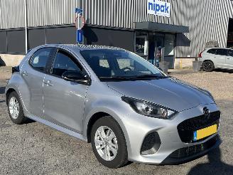 Mazda 2 Hybrid 1.5 Centre-line picture 3