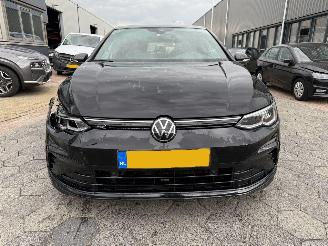 Volkswagen Golf 1.5 eTSI R-Line picture 2