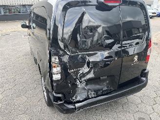 Peugeot Partner 1.6 BlueHDI Pro Long picture 9