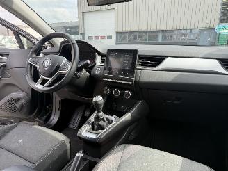Renault Captur 1.0 TCe 90 Zen picture 13