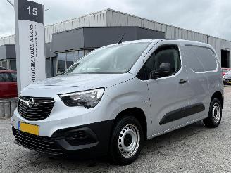 Unfall Kfz Van Opel Combo 1.5D L1H1 Edition 2020/9
