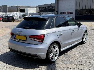 Audi A1 Sportback 1.0 TFSI Adrenalin picture 4