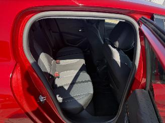 Peugeot 208 1.2 PureTech Allure picture 9
