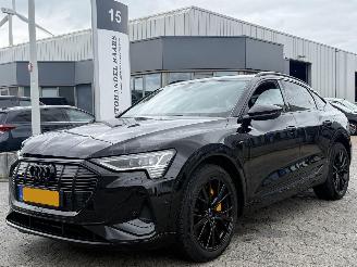 Unfallwagen Audi E-tron Sportback 50 quattro S edition 71 kWh 2022/4