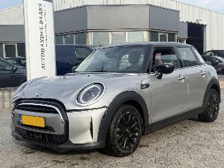 Avarii autoturisme Mini Cooper 1.5 Cooper Camden Edition AUTOMAAT 2024/1
